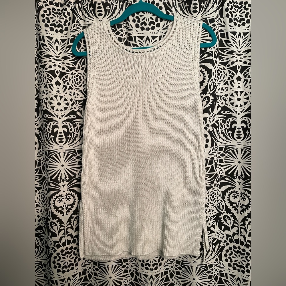 NWT! Cupcakes and Cashmere Sweater 🧁